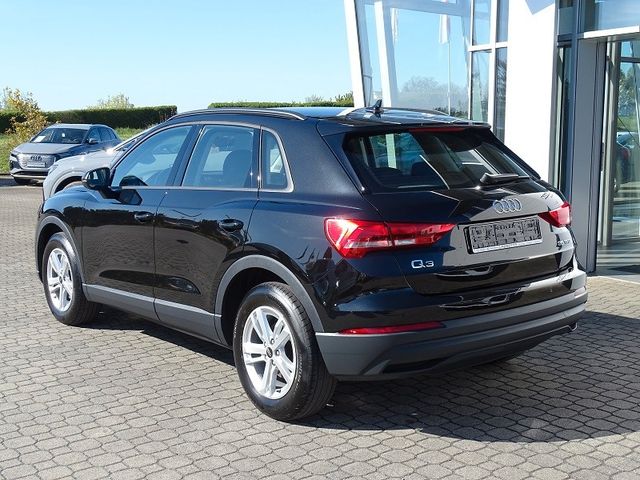 Q3 35 TFSI S-tronic