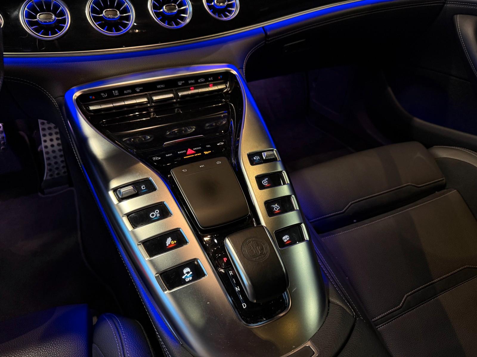 Mercedes-Benz AMG GT 4-trg. 43 4Matic+ HeadUp*360°*Burmester*