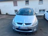 Mitsubishi Grandis - Mitsubishi mit Diesel-Antrieb: Kleinbus