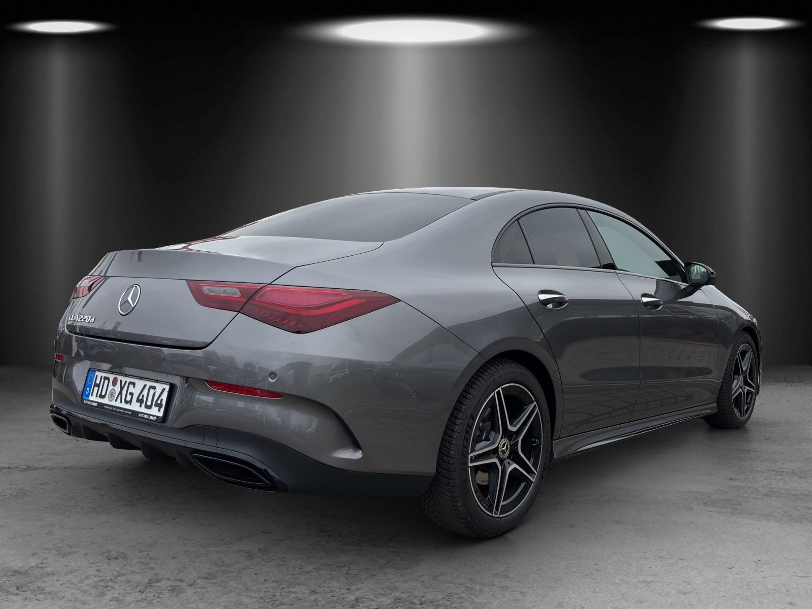 Fahrzeugabbildung Mercedes-Benz CLA 220 d Coupé AMG 360° MULTIBEAM KeylessGo