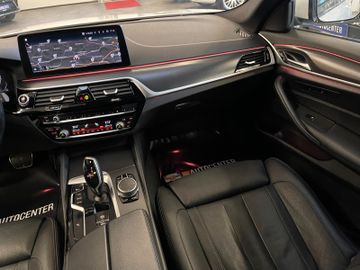 BMW 540d  Touring xDrive M Sport *1.HAND*LED*KAM*AHK