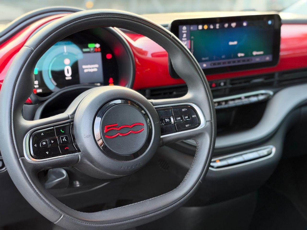 Other Fiat 500e Cabrio Icon RED GARANTITA PREZZO REALE imagem 2