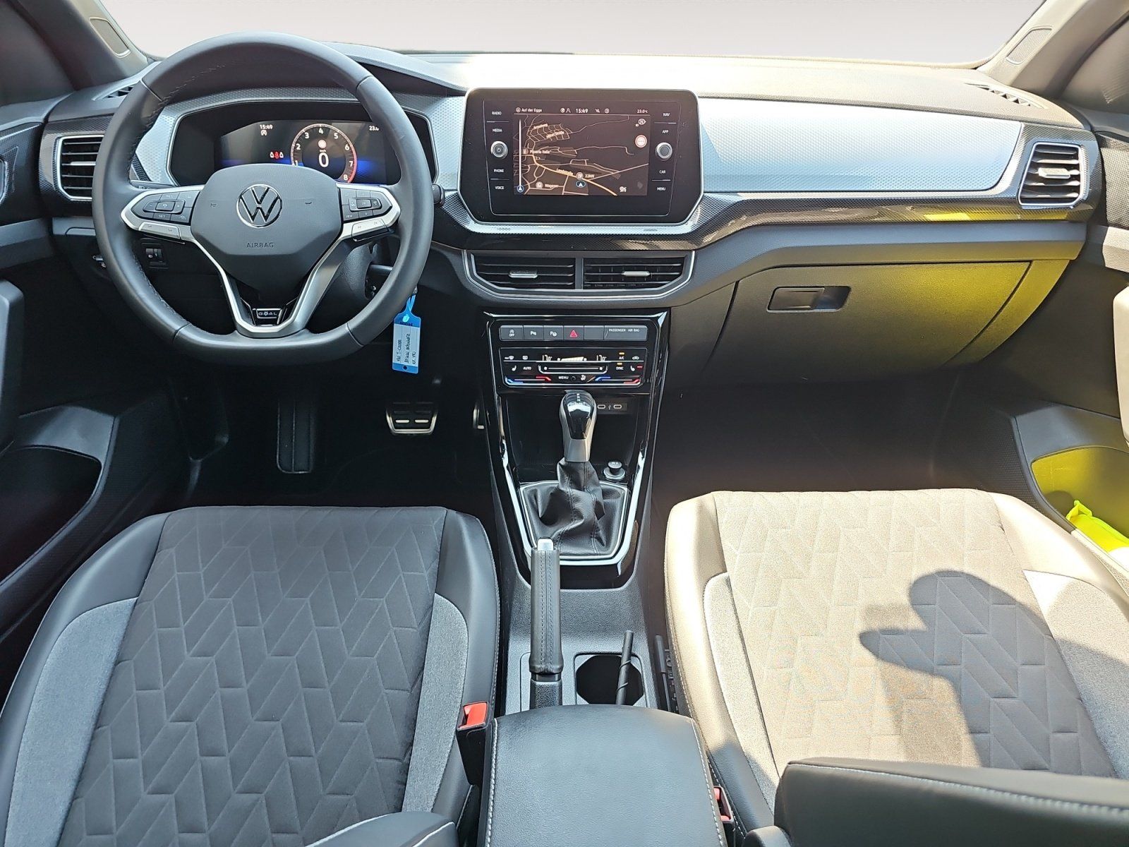 Volkswagen T-Cross - Bild 10