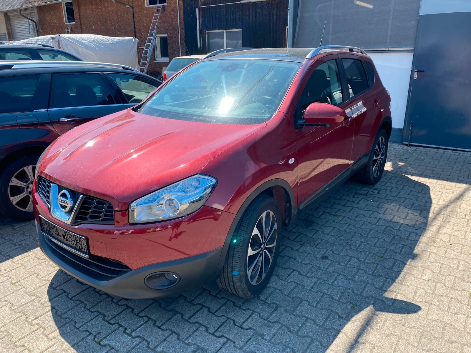 Nissan Qashqai 2.0 dCi DPF ALL-MODE 4x4 Tekna Automatik