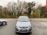 Opel Zafira 1.8 INNOVATION OPC LINE XENON AHK SHZ PDC - gebrauchte Opel Zafira aus dem Jahr 2011