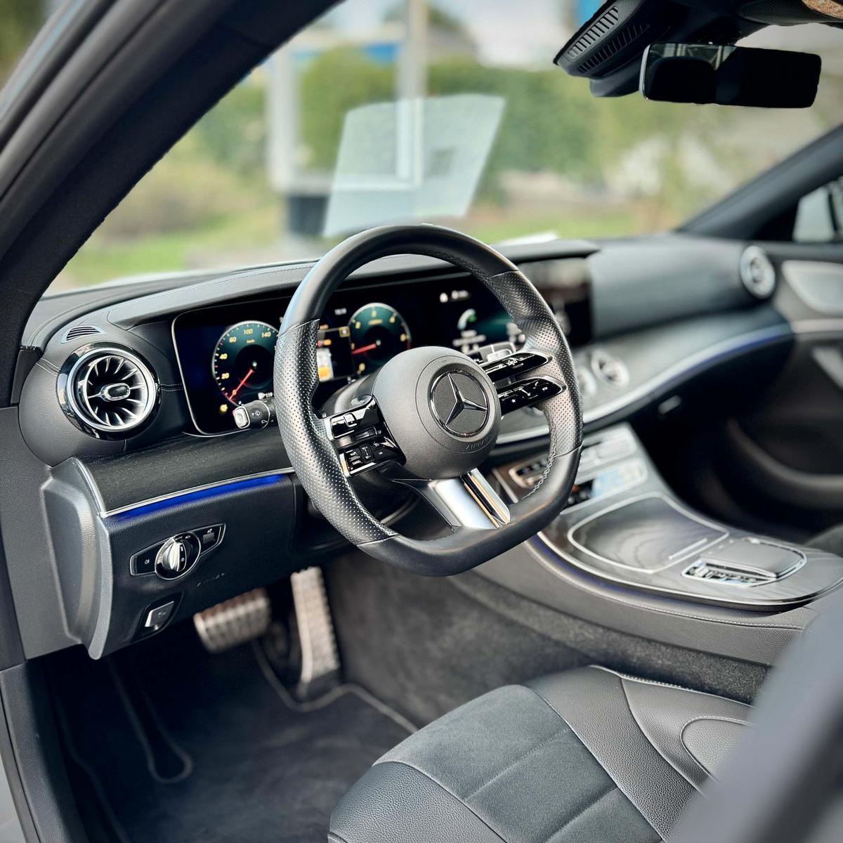 Mercedes-Benz CLS 220 D/AMG-LINE/EMMORY/BURMESTER/360