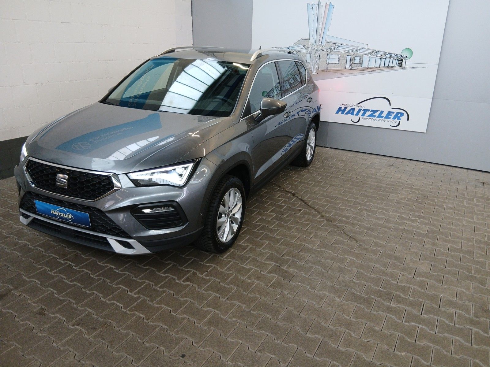Fahrzeugabbildung SEAT Ateca Style 1.0 TSI +AHK +LED +LaneAssist +Klima