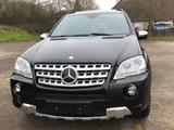 Mercedes-Benz ML 500 Designo AMG Paket+TV+AMG Auspuff+Voll - Mercedes ML 500 mit Schiebedach