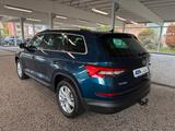 Skoda Kodiaq Style 4x4 2.0 TSI DSG*AHK*APP*ACC*KAM - blaue Skoda Kodiaq