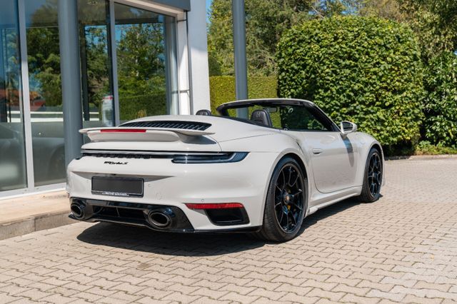 Porsche 992 Turbo S Cabrio/ NACHTSICHT/ INNO DRIVE/ BURM