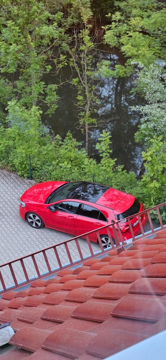 Mercedes-Benz A 250 4MATIC DCT Urban