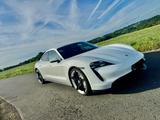 Porsche Taycan Approved 22 Zoll Top gepflegt 