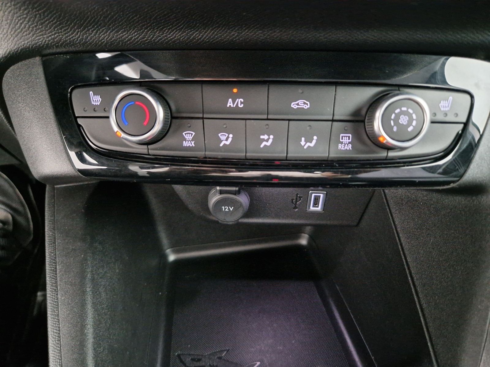 OPEL Corsa  1.2 Turbo GS Automatik Kamera LED – Bild 18