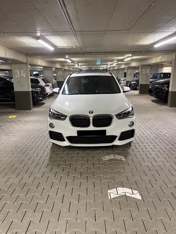 Image of BMW X1