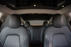 TESLA Model 3 Standard RWD*WMP*ACC*LED*2.Hand*8-fach