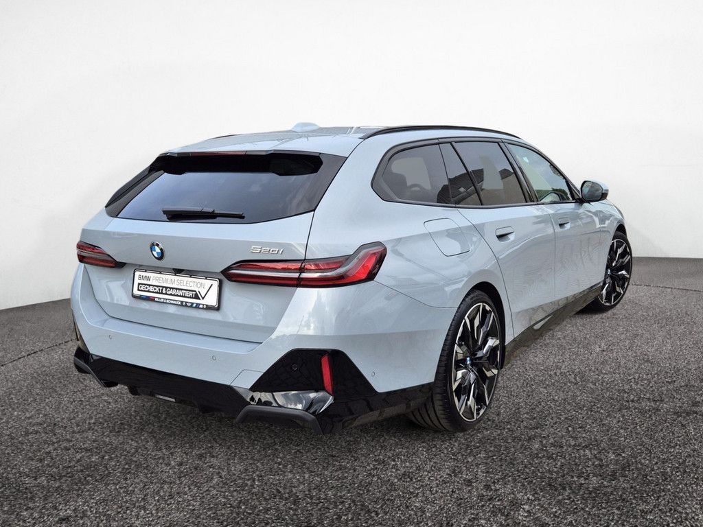 BMW 520i Touring M Sport Pro 21 ZOLL B&W CARBON PANO foto 5