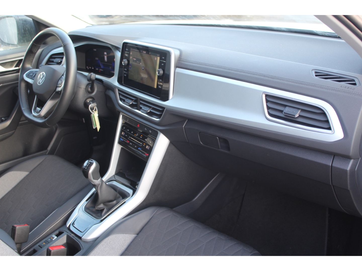 Volkswagen T-Roc - Bild 9