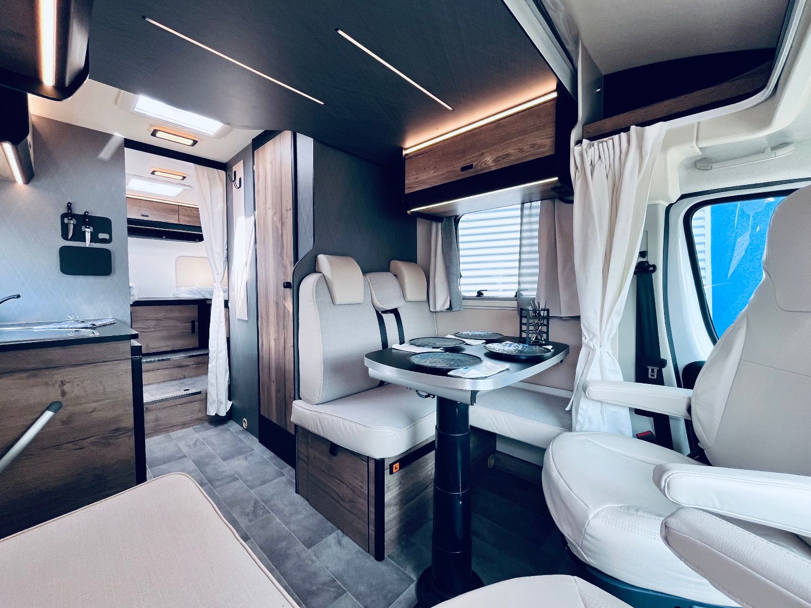 Fahrzeugabbildung XGO Dynamic 98 Plus - Modell 2026 - neuer Fiat