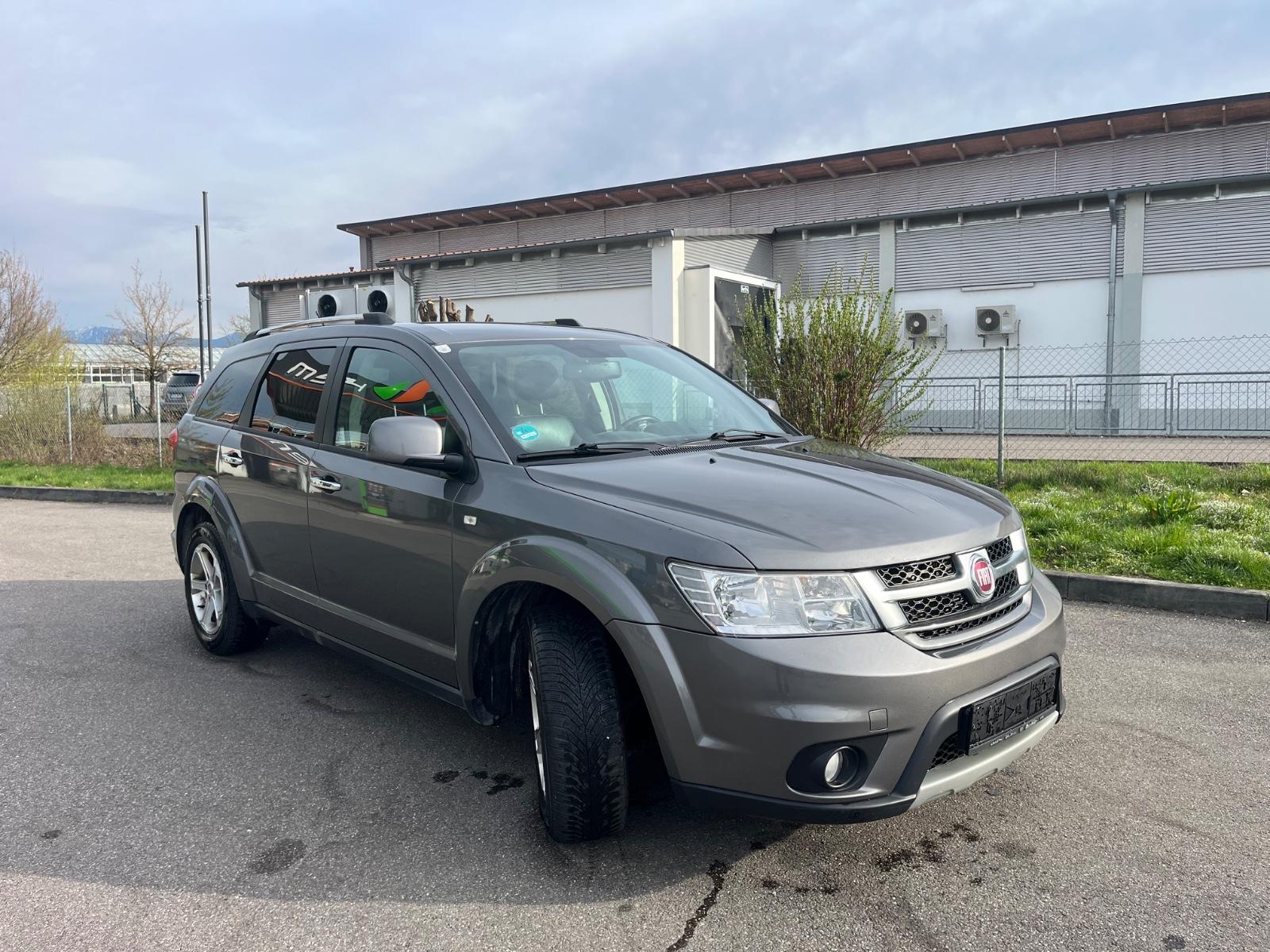 Fiat Freemont Lounge AWD (AUTOMATIK)