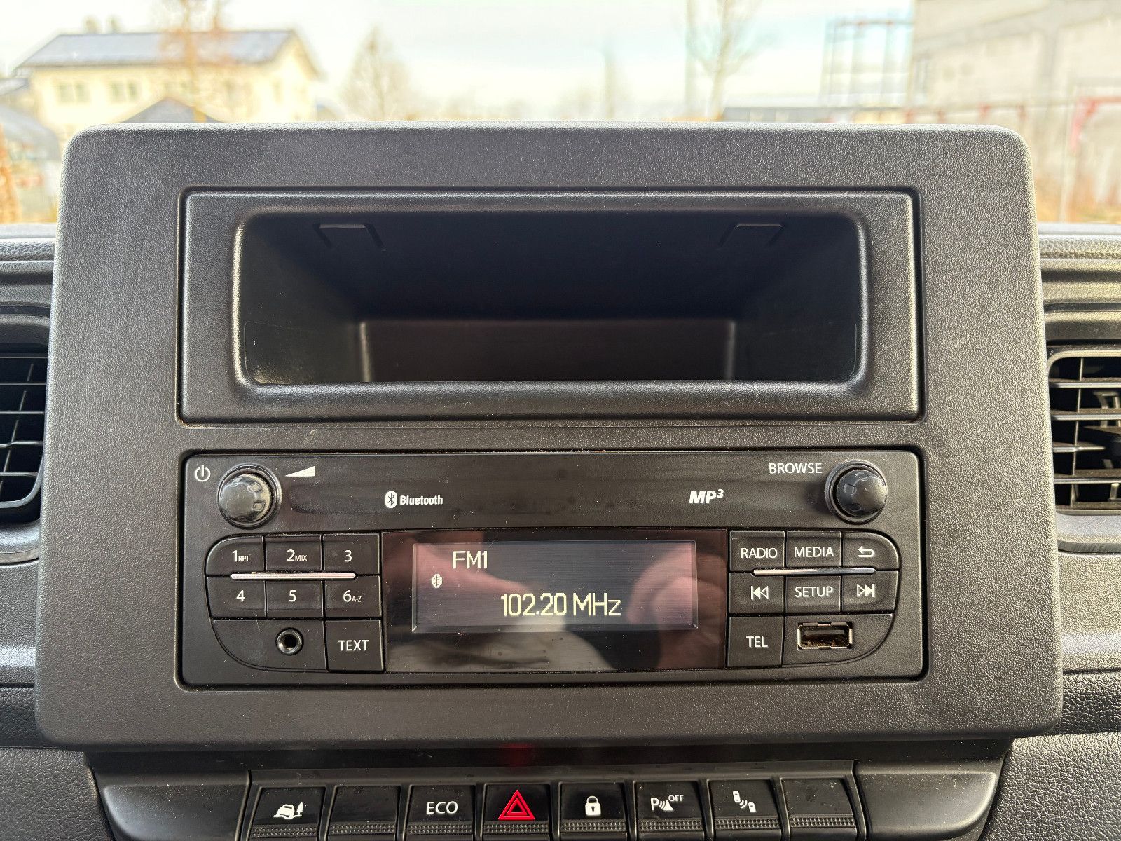 Fahrzeugabbildung Renault Master III Kasten L3H2 HKa 3,5t/KÜHLWAGEN/3-SITZ