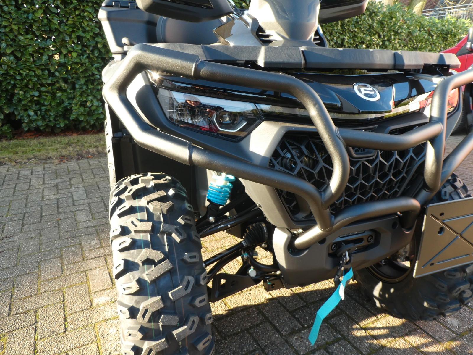 CFMOTO CFORCE 1000 Touring ABS