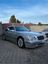 Mercedes-Benz Mercedes Benz E220 Cdi W210 Limousine - Mercedes-Benz E 220 aus 2001