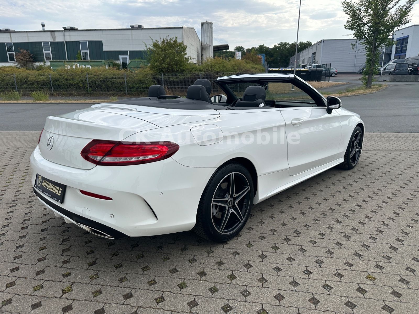 Fahrzeugabbildung Mercedes-Benz C200 Cabrio AMG-Line/Navi/ILS LED/Tempomat