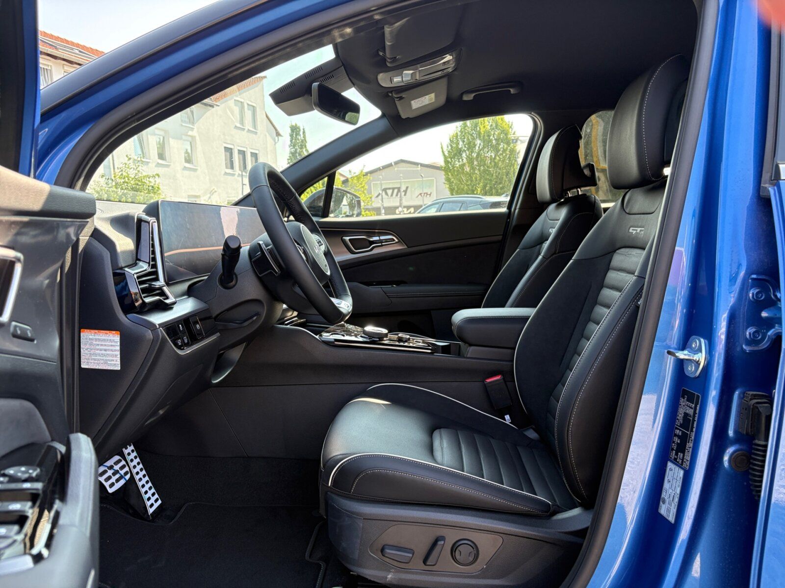 Fahrzeugabbildung Kia SPORTAGE 1.6T HEV AWD GT-Line SD DRI SOUND AKTIO