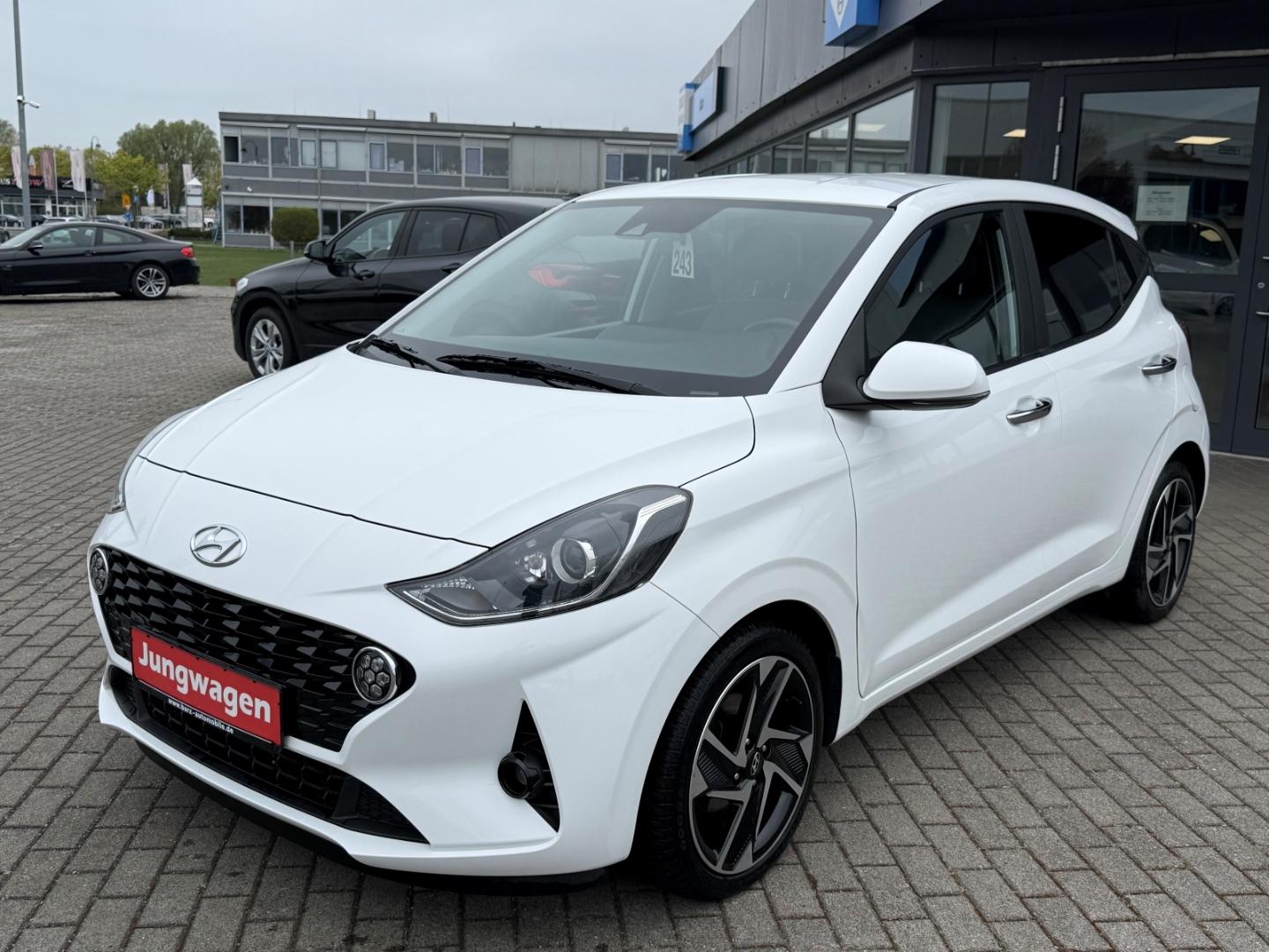 Hyundai i10 Trend 1.2 Automatik SHZ LHZ Kamera Navi