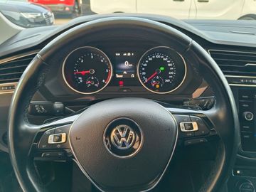 Volkswagen Tiguan - 8