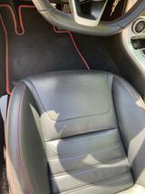 Mercedes-Benz SLC 180 RedArt Edition RedArt Edition - Mercedes-Benz SLC 180 aus 2017