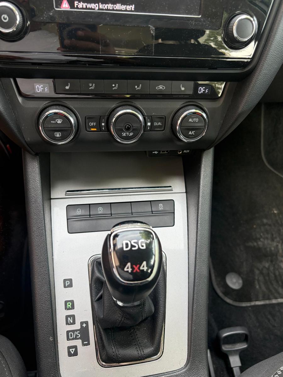 Skoda Octavia 2015 — photo 15