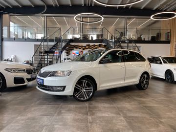 Skoda Rapid Spaceback Emotion Plus *PANORAMAGLASDACH*