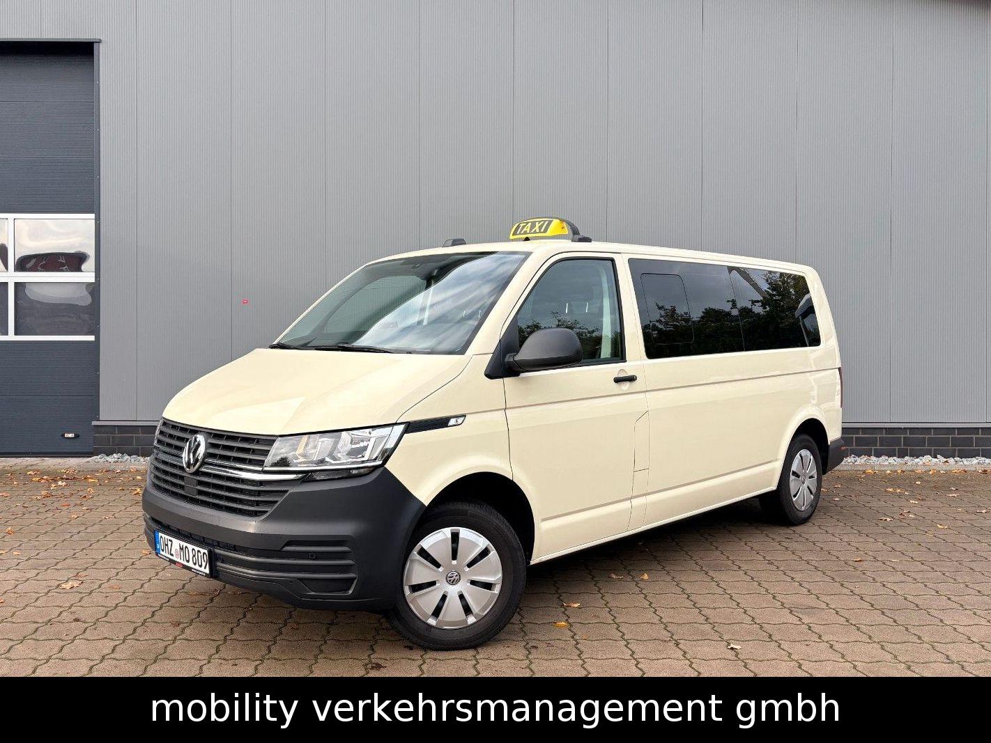 Volkswagen T6 Kombi T6.1 Kombi Lang DSG 9-Sitzer Taxi Rollstuhl