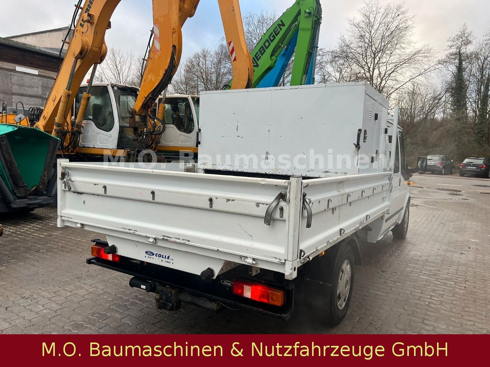 Fahrzeugabbildung Ford Transit Pritsche 115T350  Doka /