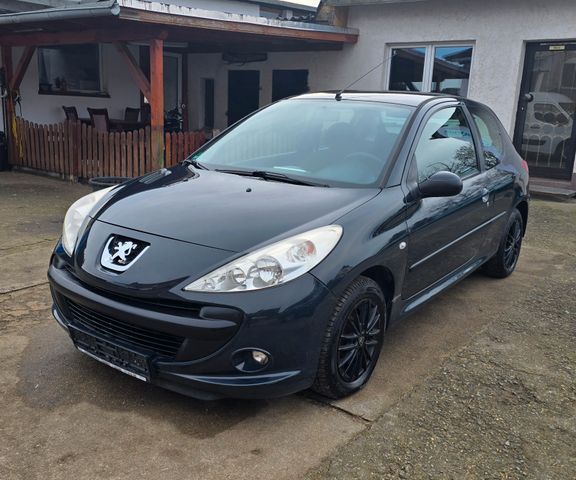 Peugeot 206 + Basis+KLIMA+AHK