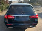 Mercedes-Benz Mercedes E 300T-Modell, VOLL, Distr., 360°,LED - Mercedes t modell gebraucht
