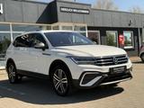 Volkswagen Tiguan Allspace Life,Head-Up,Winter,Travel,ACC - gebrauchte VW Tiguan Allspace aus dem Jahr 2022