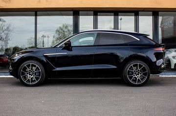2021 Aston Martin DBX — фото 9
