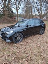 Mercedes-Benz GLC 300 4MATIC Autom. - - Mercedes-Benz GLC 300 von privat
