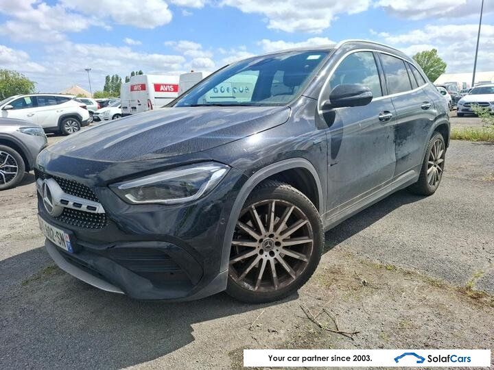 MERCEDES-BENZ GLA 250 e AMG Aut. Pano LED-MultiBeam Widescree