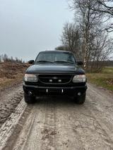 Ford Explorer U2 Limited 4X4 - Ford Explorer: Limited