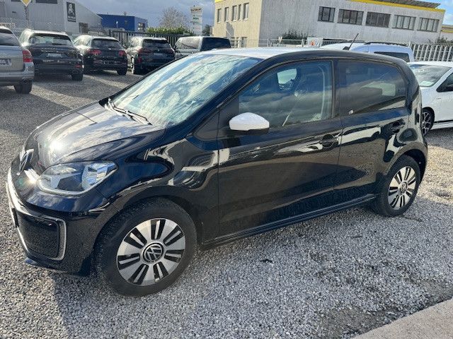 Volkswagen up! e-up Black and White Edition