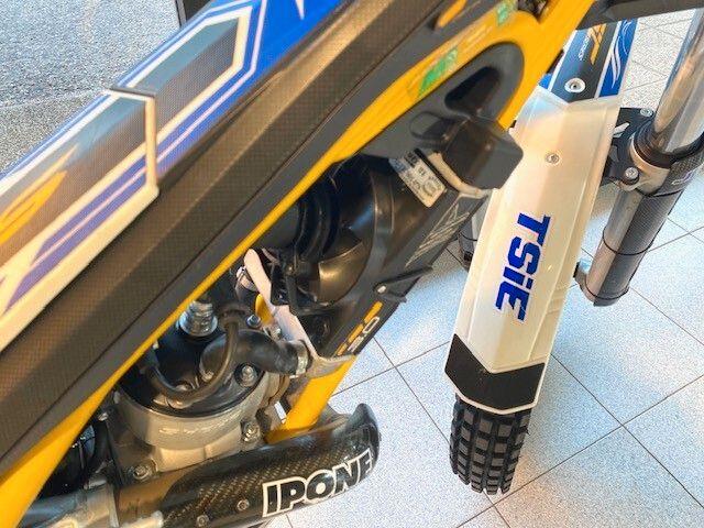 Sherco  2014 — rear view