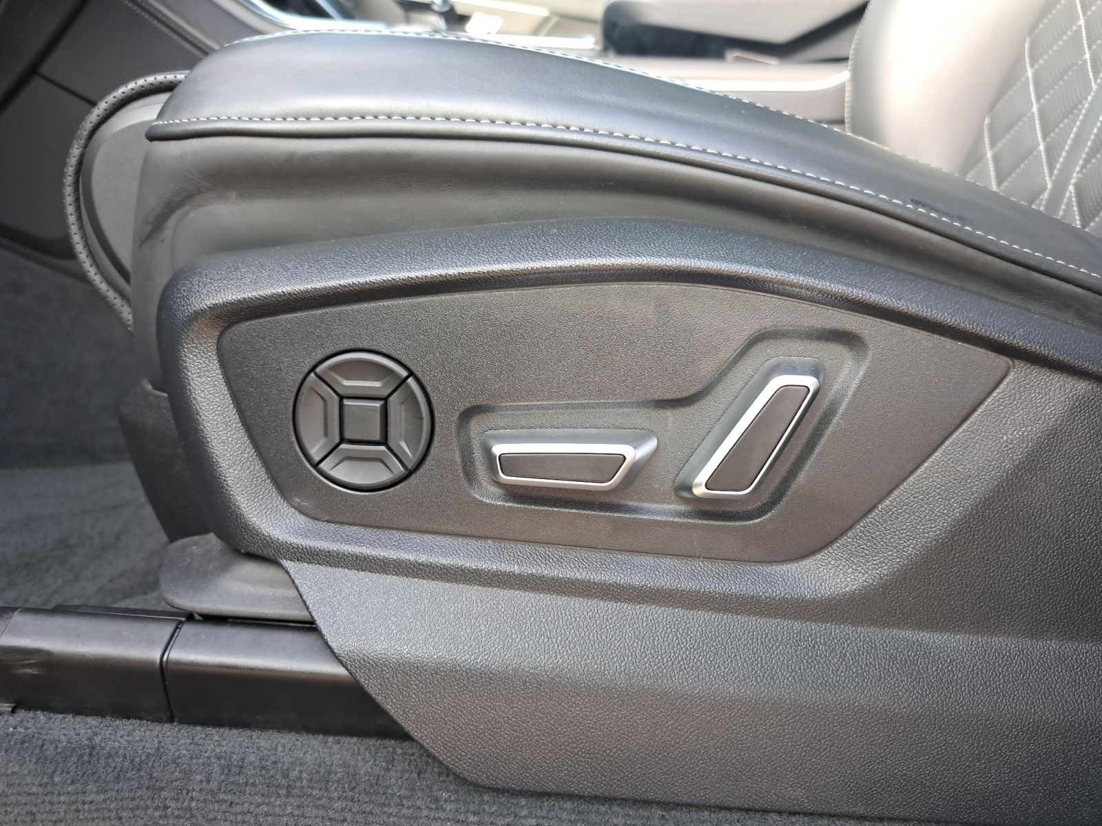 Audi Q8 - Bild 26