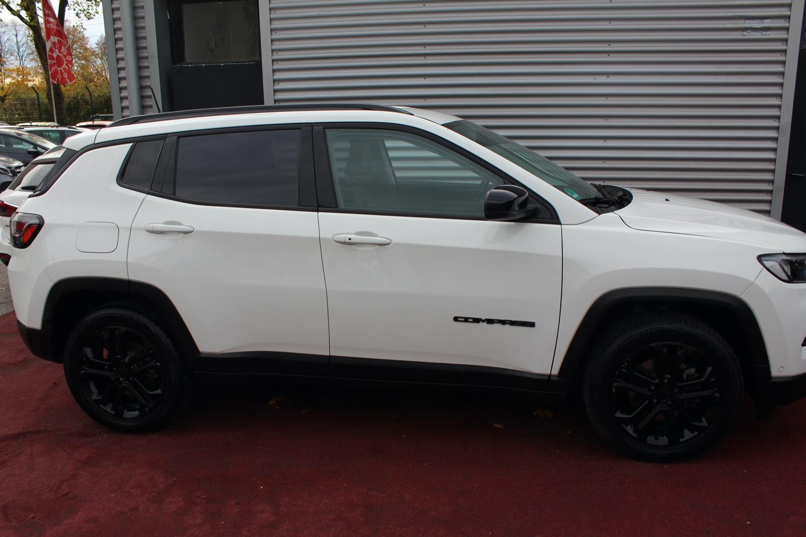 Jeep COMPASS LONGITUDE FWD KLIMA LED PDC 6.GANG