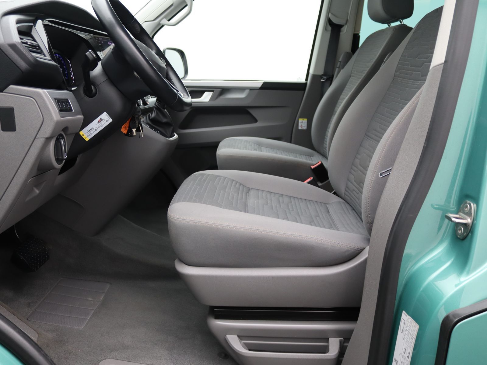 Volkswagen T6 California - Bild 14