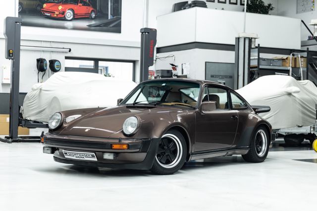 Porsche 930 I 911 Carrera Turbo I Motor Revidiert