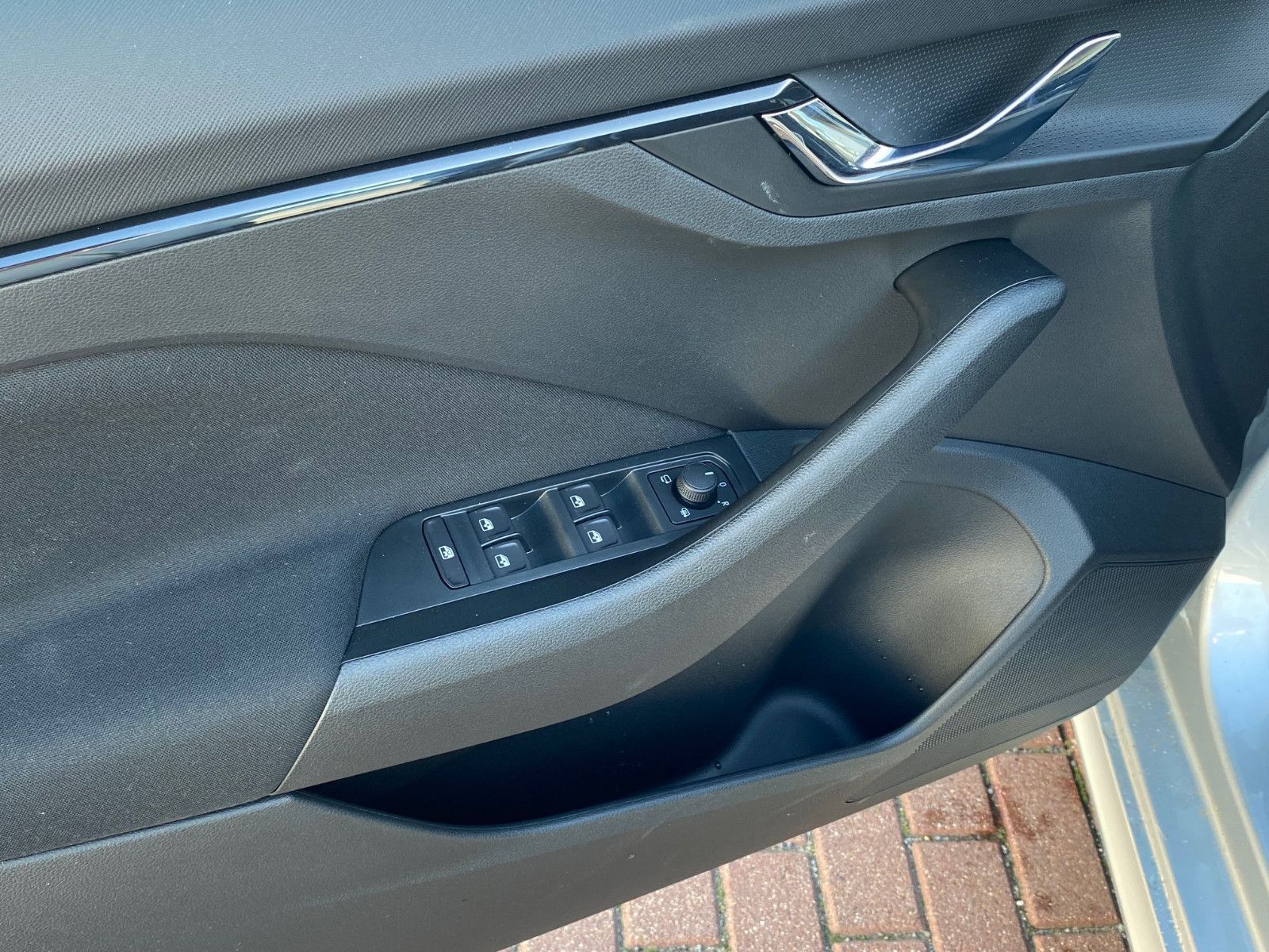 Fahrzeugabbildung SKODA Kamiq 1.0 TSI Drive *LED*FSH*KAMERA*SMARTLINK*