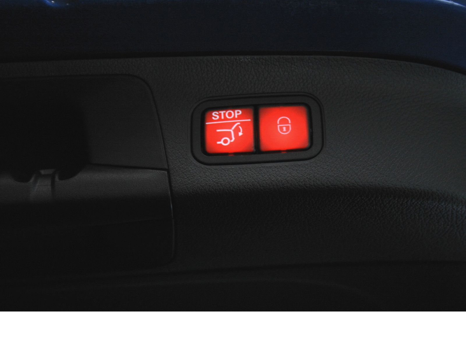 Fahrzeugabbildung Mercedes-Benz GLA 200 Progr. Night*360°*Memory*MBUX*Distronic